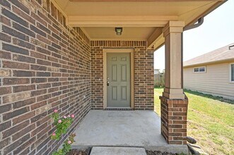 411 Langely in Kyle, TX - Building Photo - Building Photo