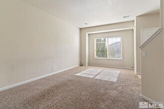 4056 Anthony James Ct in Reno, NV - Building Photo - Building Photo