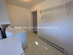 13 6th St in Bangor, ME - Building Photo - Building Photo