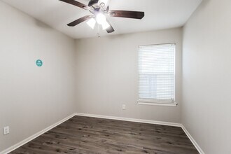 5014 Otter Peak Dr in Houston, TX - Building Photo - Building Photo