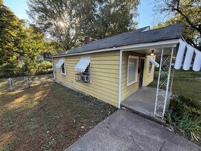 1540 Gabay St in Memphis, TN - Building Photo - Building Photo