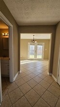 994 Hickory Bend Rd in Atlanta, GA - Building Photo - Building Photo