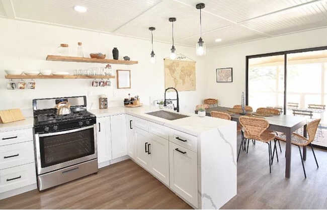 108 Rough Canyon Rd in Del Rio, TX - Building Photo - Building Photo