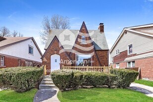 6155 Yorkshire Rd in Detroit, MI - Building Photo