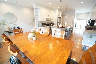 341 Cantrell St in Philadelphia, PA - Foto de edificio - Building Photo