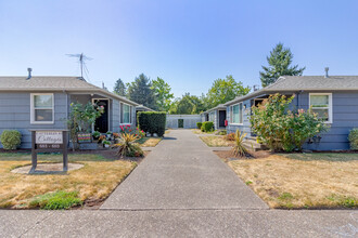 Catterlin Cottages in Salem, OR - Foto de edificio - Building Photo