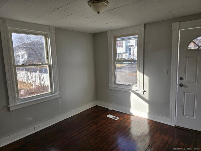 24 Cassidy Ave in Waterbury, CT - Building Photo - Building Photo