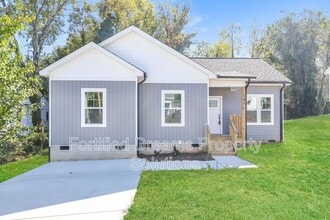 107 Roanoke St in Reidsville, NC - Building Photo - Building Photo