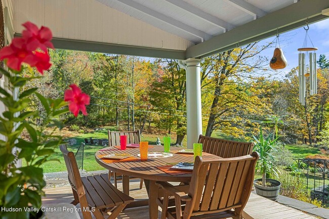 114 Chase Rd in Shokan, NY - Building Photo - Building Photo