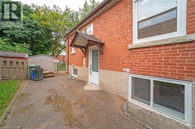 172 E 34th St in Hamilton, ON - Building Photo - Building Photo