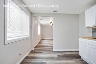 94 Edson St in West Seneca, NY - Building Photo - Building Photo