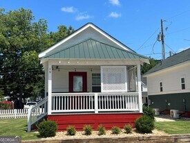 19 Myrtle Dr in Gainesville, GA - Building Photo
