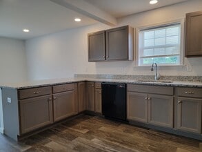 122 Robert Cir in Lebanon, PA - Building Photo - Building Photo