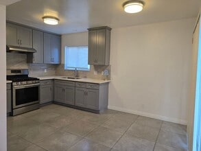 500 Everett Ave in Monterey Park, CA - Building Photo - Building Photo