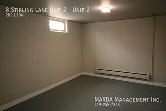 8 Stirling Ln in Chatham, ON - Building Photo - Building Photo