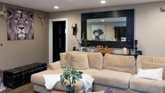 333 Newport Ave, Unit 102 in Long Beach, CA - Building Photo