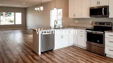 3922 E Frederick Ave in Spokane, WA - Building Photo - Building Photo