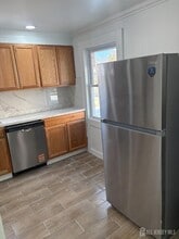 169 Washington Rd in Sayreville, NJ - Building Photo - Building Photo