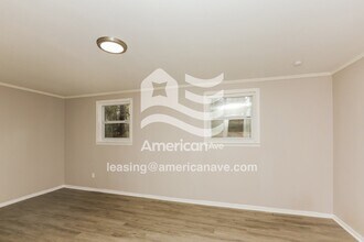 330 Pine Ridge Rd in Jackson, MS - Foto de edificio - Building Photo