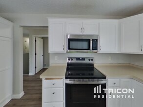 6320 Martin Ave NE in Albertville, MN - Building Photo - Building Photo