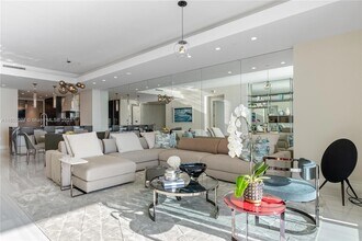17901 Collins Ave, Unit 2103 in Sunny Isles Beach, FL - Building Photo - Building Photo