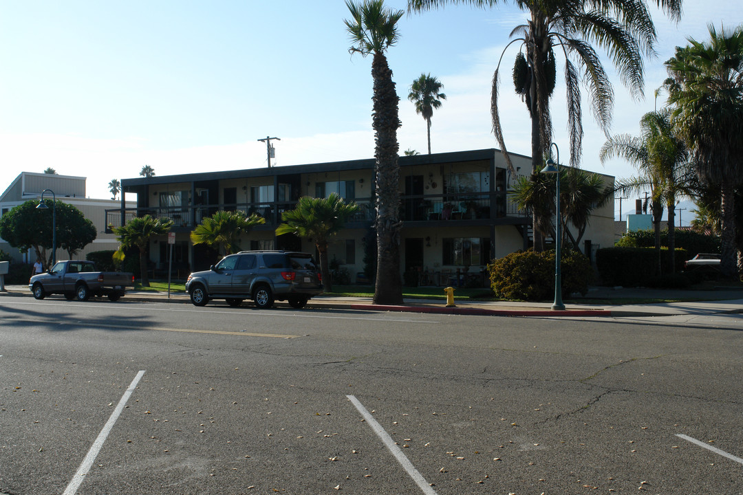 The Islands Apartments in Carpinteria, CA - Building Photo