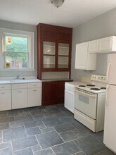 4226 W 8th St-Unit -4226-1 in Cincinnati, OH - Building Photo - Building Photo