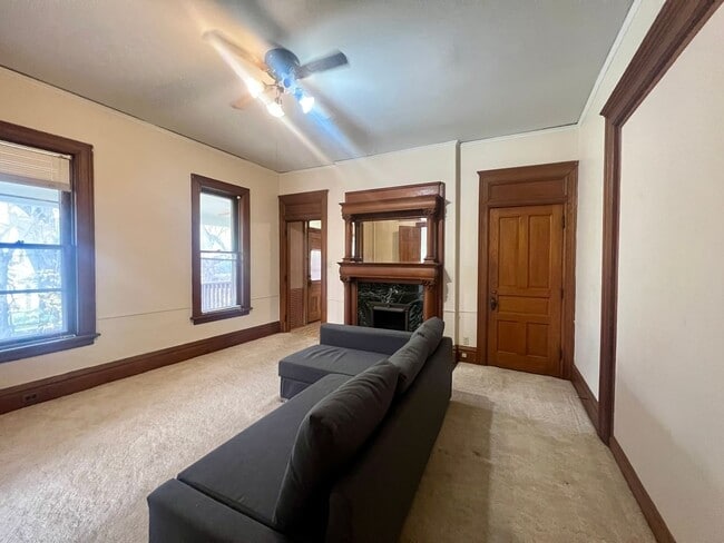 204 N 5th St in Mankato, MN - Building Photo - Building Photo