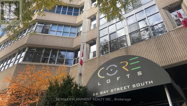 66 Bay St S in Hamilton, ON - Building Photo - Building Photo