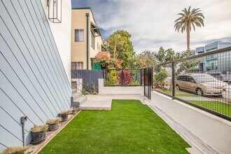 6133 Eleanor Ave in Los Angeles, CA - Foto de edificio - Building Photo
