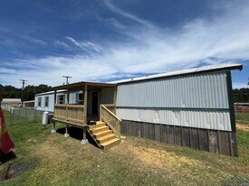 268 Joy Ln in Hallsville, TX - Building Photo