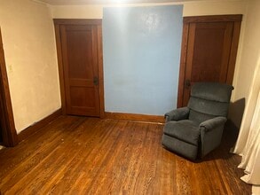 415 E Frye Ave in Peoria, IL - Foto de edificio - Building Photo