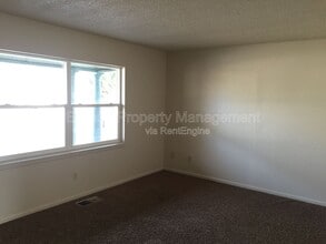 707 Lee Dr in Alamosa, CO - Building Photo - Building Photo