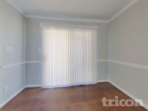 11480 Horseshoe Trail in Lusby, MD - Foto de edificio - Building Photo