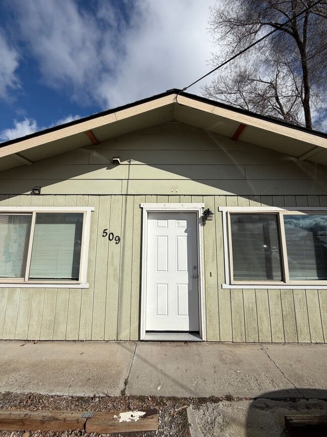 509 N 11th St in Klamath Falls, OR - Building Photo - Building Photo