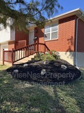 706 NE Orchard St in Lee's Summit, MO - Building Photo - Building Photo