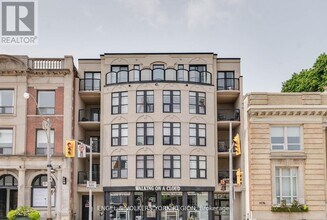 1174 Yonge St in Toronto, ON - Building Photo - Building Photo