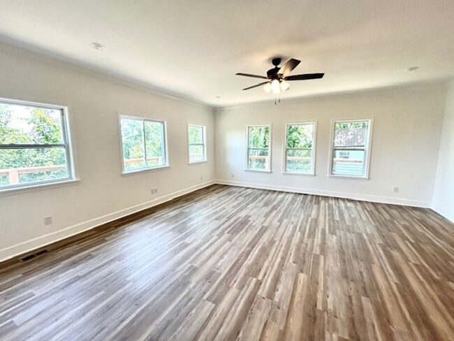 3919 Pecan Dr in Guntersville, AL - Building Photo - Building Photo