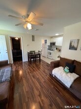 97 Alexander Dr in Bridgeport, CT - Building Photo - Building Photo