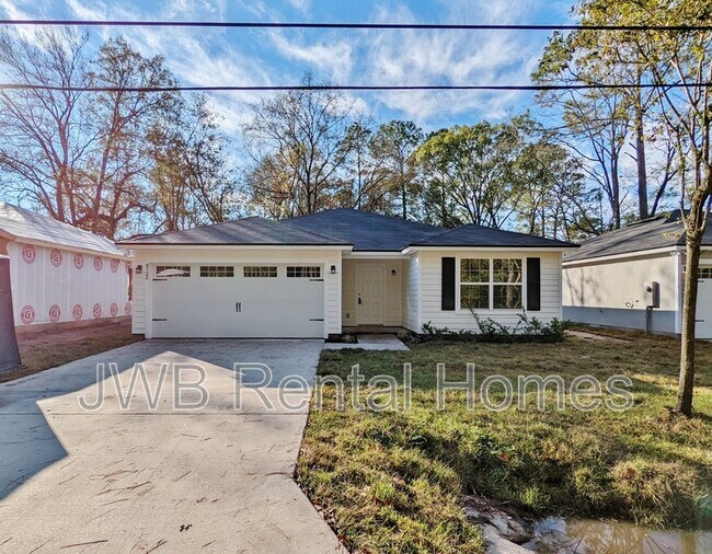 8122 Noroad in Jacksonville, FL - Building Photo - Building Photo