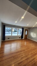 9037 S 51st Ave in Oak Lawn, IL - Building Photo - Building Photo