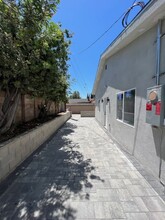 11446 Woodley Ave in Los Angeles, CA - Building Photo - Building Photo