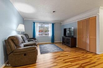 25A Pine Ln in Albany, NY - Building Photo - Building Photo