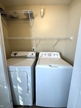 104 Meadow Brook Ln in Jacksonville, NC - Building Photo - Building Photo