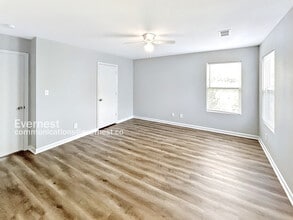 165 Bayside Ln in Toney, AL - Building Photo - Building Photo
