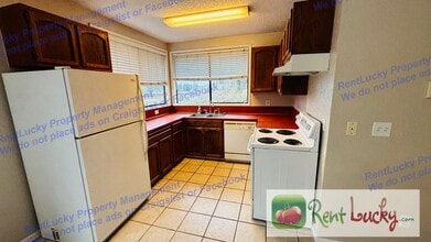 25911 Old Lawson Rd in Black Diamond, WA - Building Photo - Building Photo