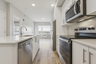 239 Eden Oak Trail in Kitchener, ON - Building Photo - Building Photo