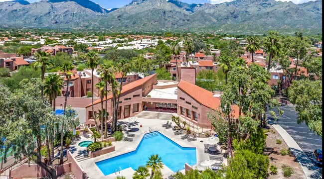 5051 N Sabino Canyon Rd in Tucson, AZ - Building Photo - Building Photo