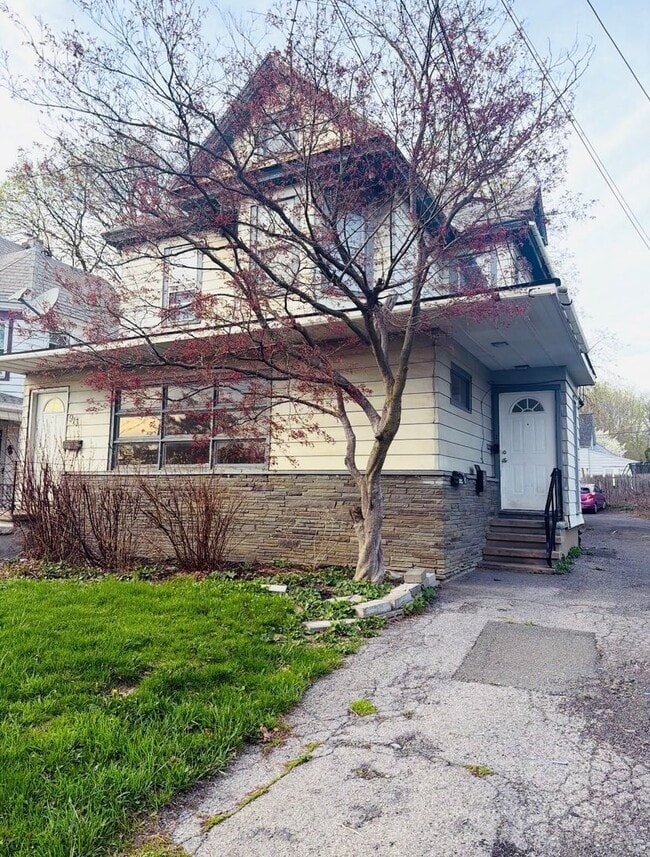 913 Nott St in Schenectady, NY - Building Photo - Building Photo