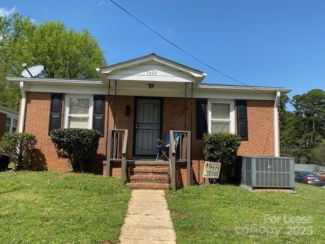 property at 1600 Catherine Simmons Ave